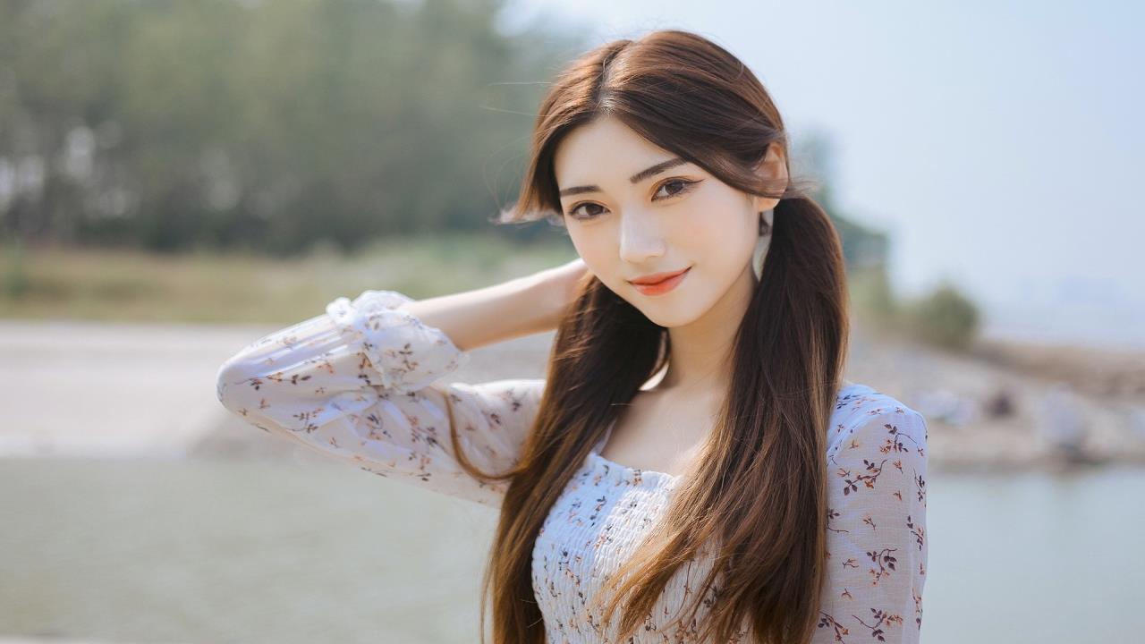 冰晶凤凰展翅翱翔，铭文之秘